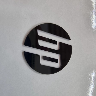 Logotipo de material PET de forma personalizada para sua marca personalizada