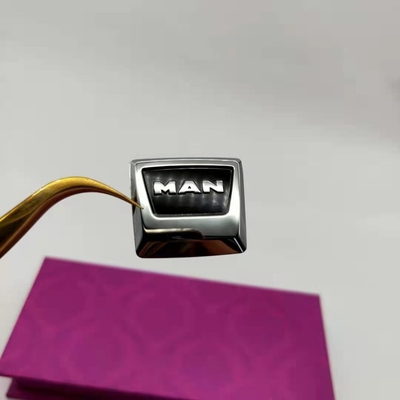 Fabricação personalizada de adesivos de logotipo metálico de níquel de eletrodoformação para chaves de automóvel