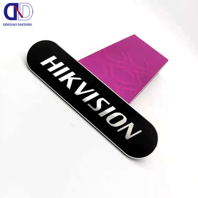 Emblema de placa de identificação de equipamento de áudio OEM com material metálico ecológico