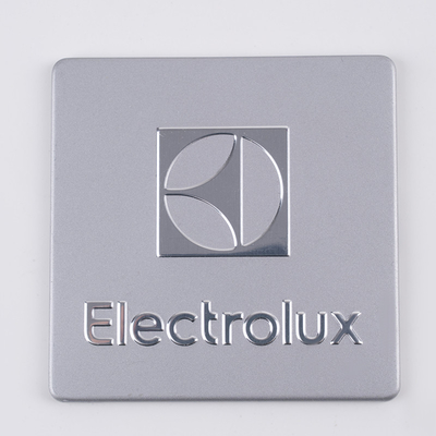 Venda direta de logotipos metálicos de níquel eletroformados profissionais para instalação OEM