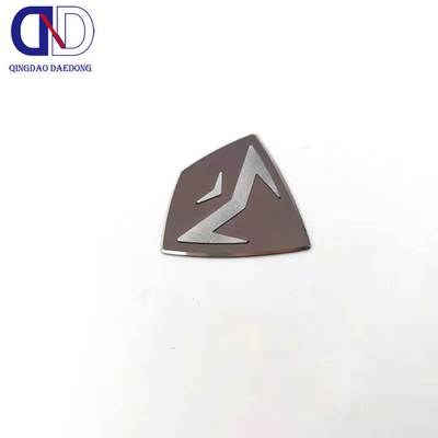Rótulo metálico de alto brilho para placa de identificação de aço inoxidável personalizada em produtos elétricos